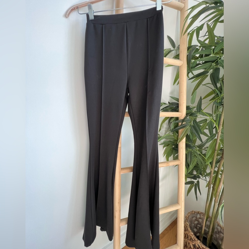 Black flare pants